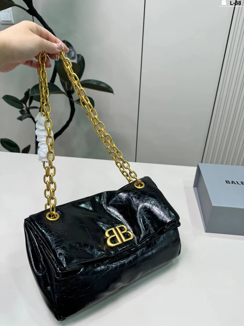 Balenciaga Monaco Bag — Photo 6