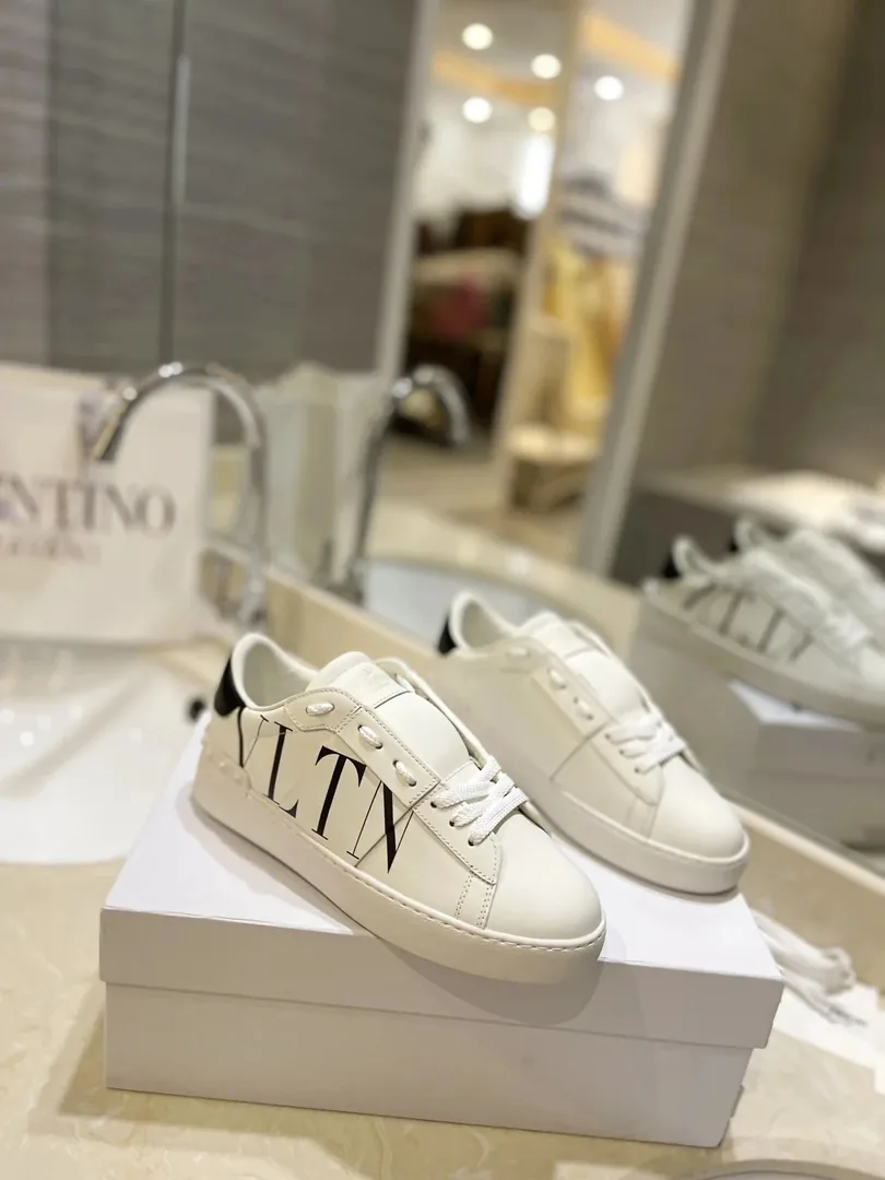 Valentino Open Sneaker Sneakers — Photo 7