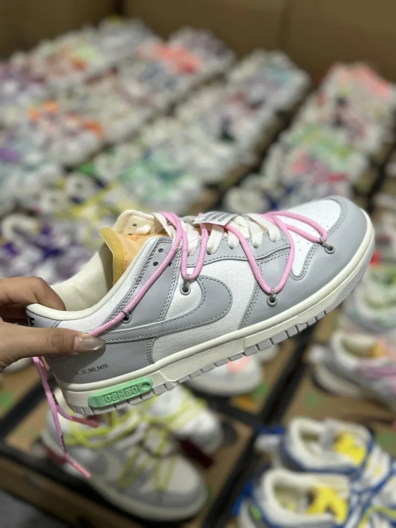 Off-White Low The 50 Sneakers — Photo 12
