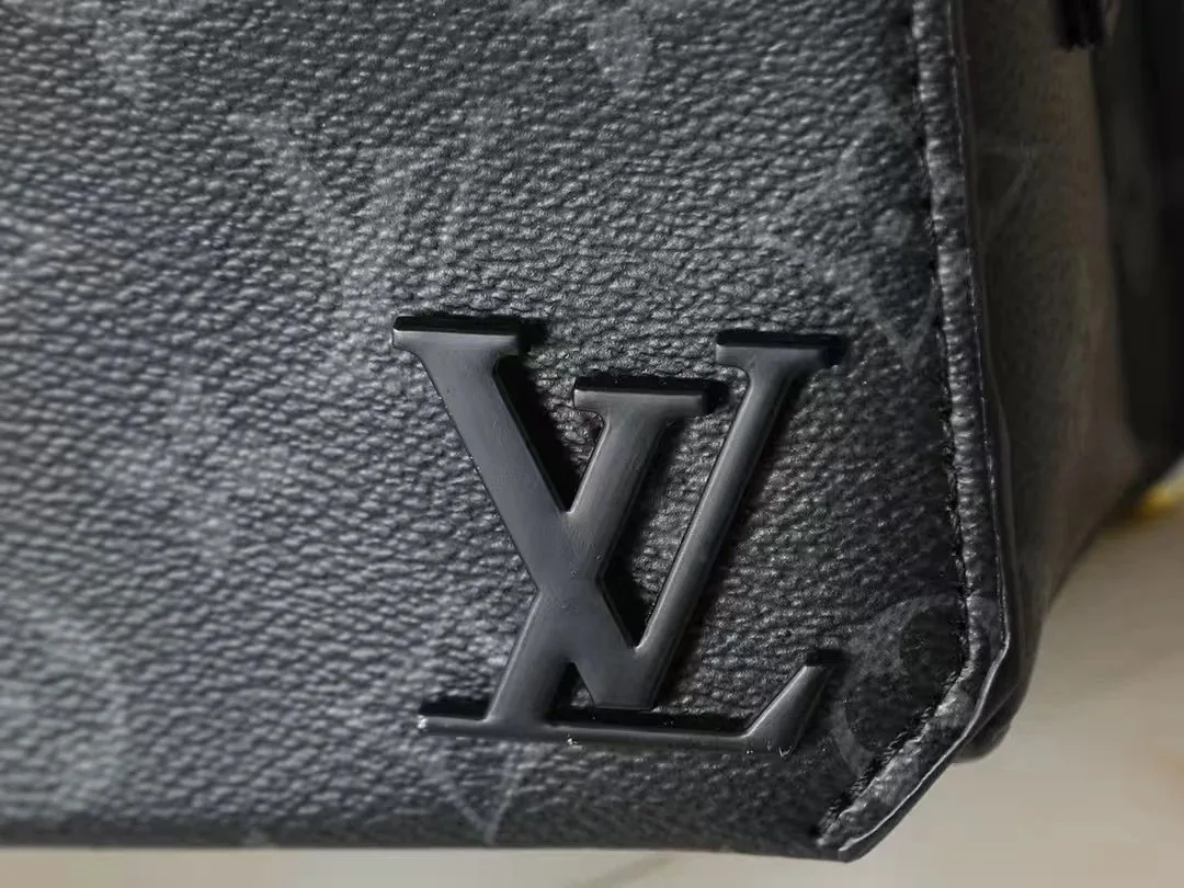 Louis Vuitton Handbag — QC