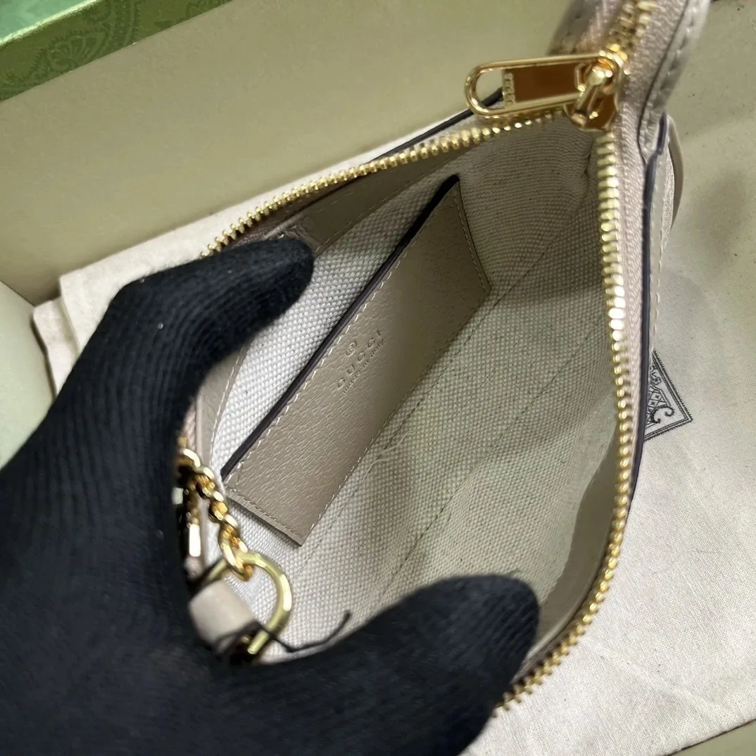 Gucci Mini Handle Underarm Bag — Photo 8