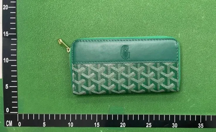 Goyard Leather Long Wallet — Photo 15