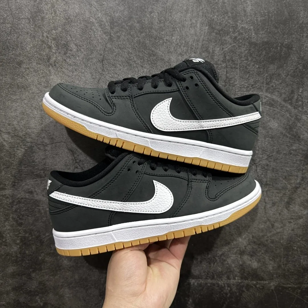 Nike Dunk Low Fog Gum-Sole Pro Sneakers — Photo 4