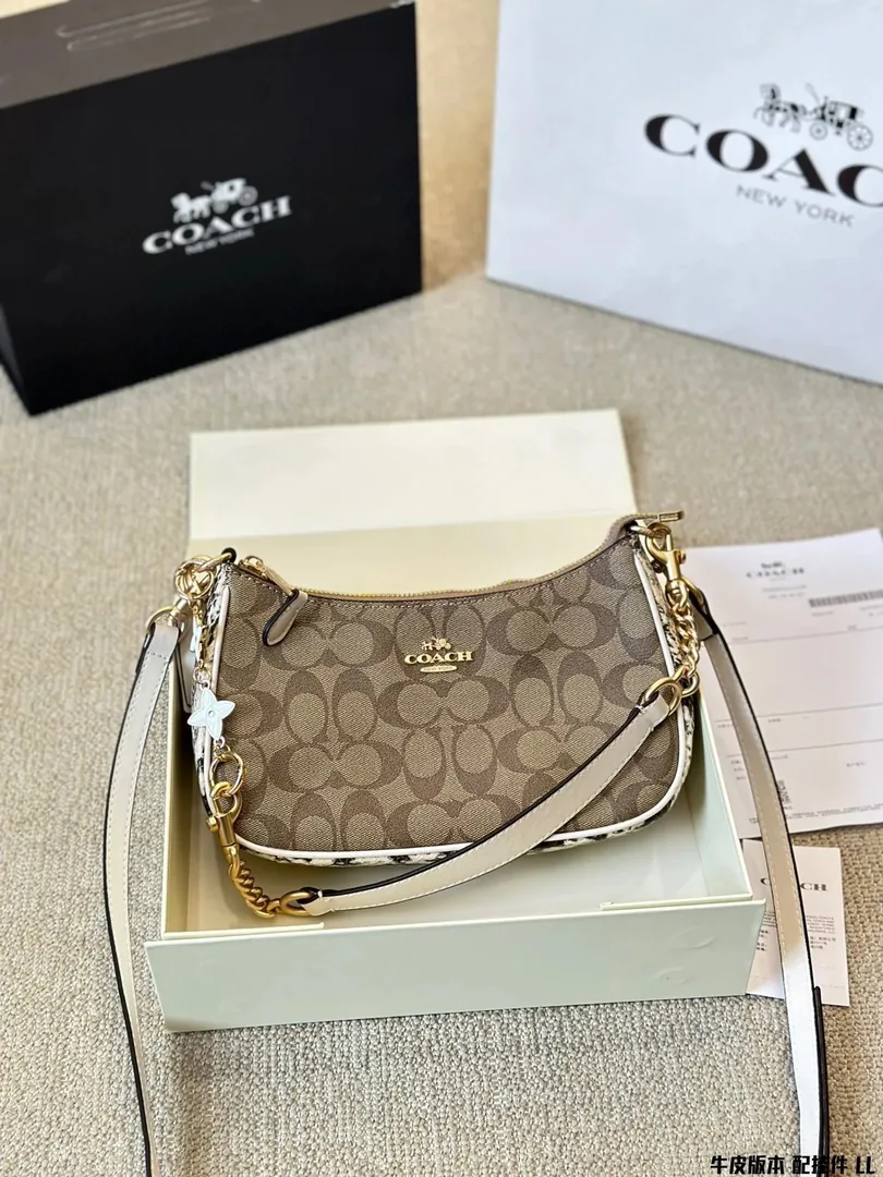 Coach Teri Shoulder Bag — photo 7