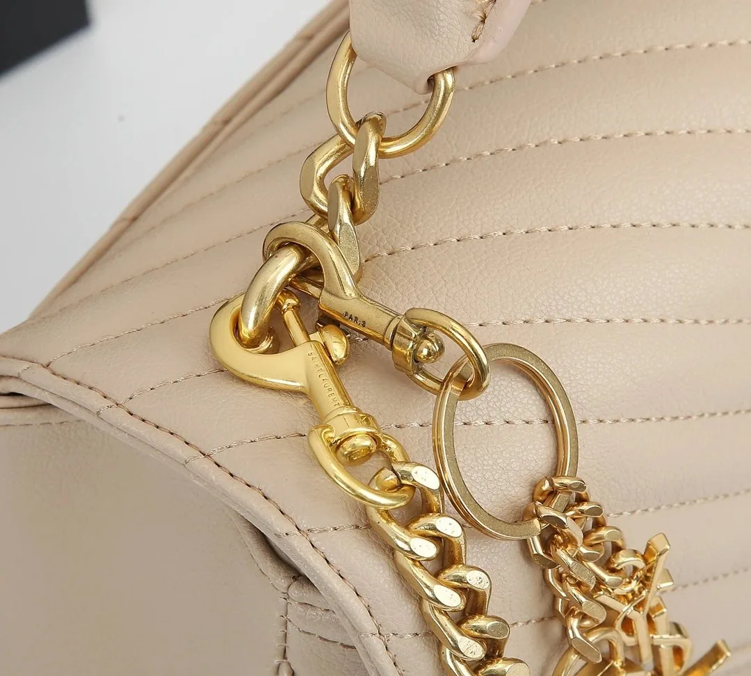 YSL Leather Bag — Photo 5