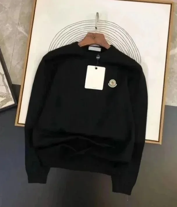 Crewneck Sweater — Photo 5