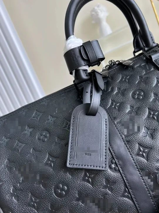 Louis Vuitton Keepall 50 Bag — Photo 8
