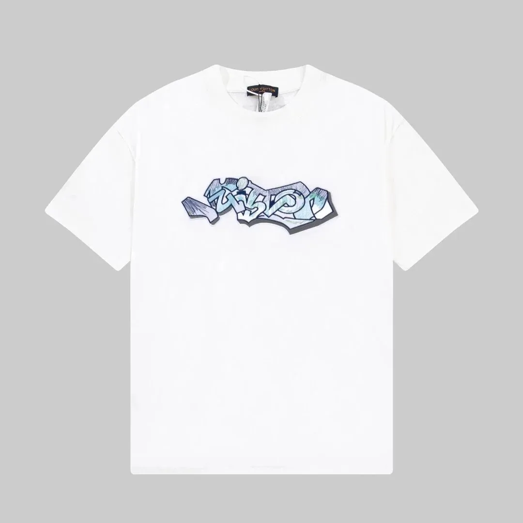Louis Vuitton Logo Print T-Shirt — Photo 10