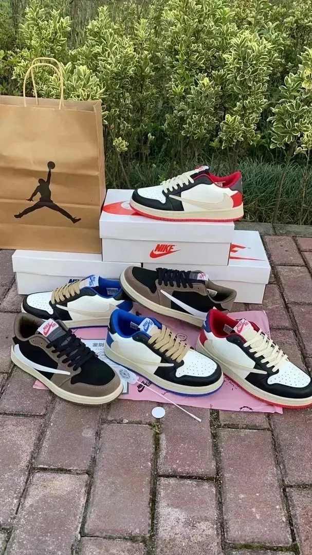Jordan 1 Low Travis Scott Top Basketball Shoes — photo 3