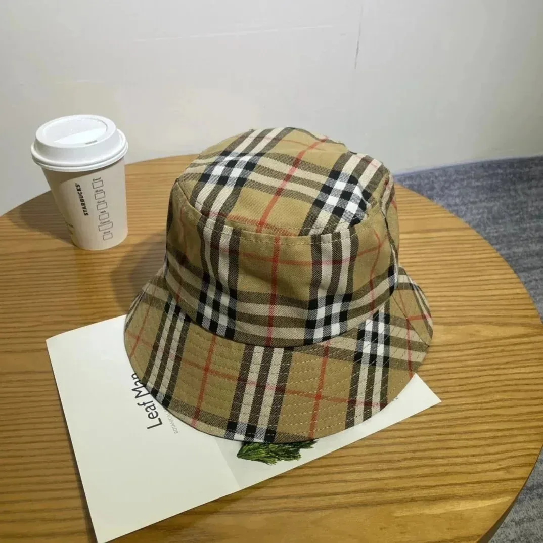 Burberry Vintage Check Baseball Cap — QC
