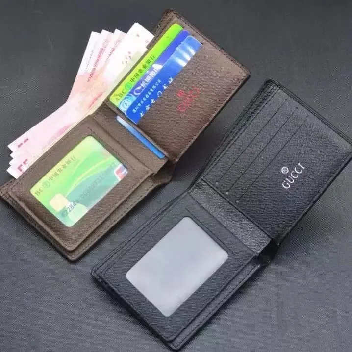 Designer Leather Wallet — Photo 14