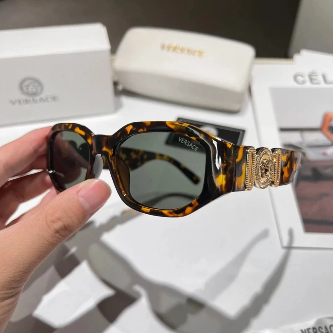 Cat-Eye Green Sunglasses — Photo 5