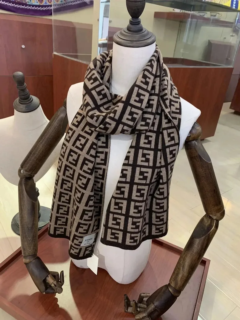 Men's Scarf Collection — photo 5