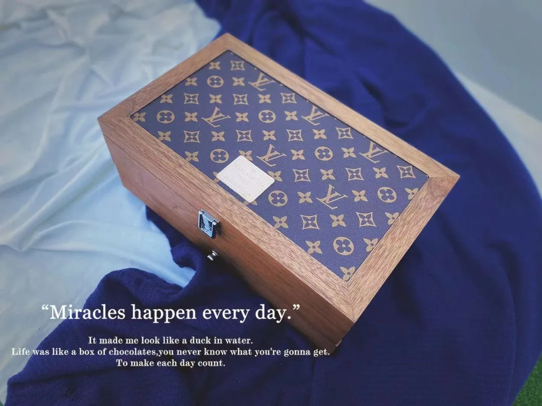 Louis Vuitton Monogram Jewelry Box — Photo 5
