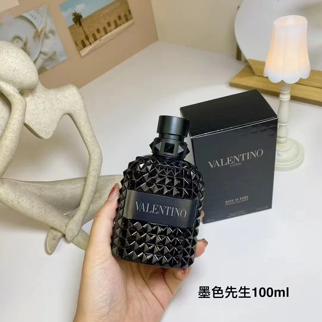 Versace Perfume — Photo 15