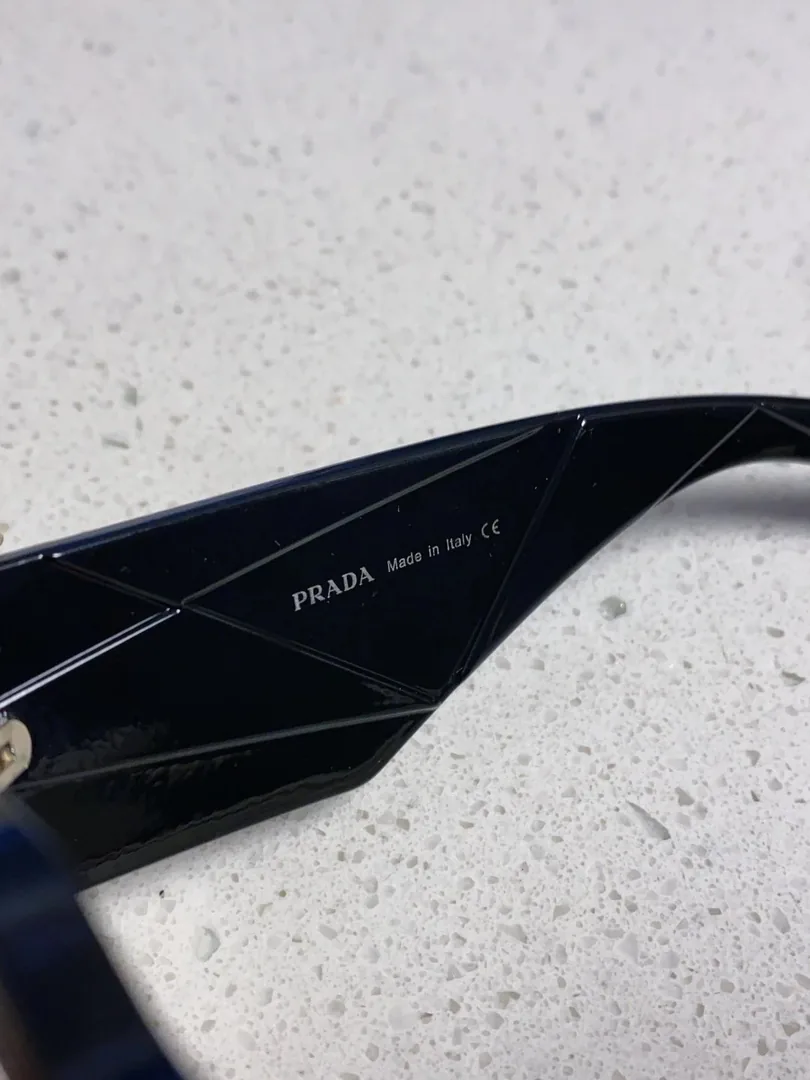 Prada Logo Rectangular Sunglasses — Photo 8