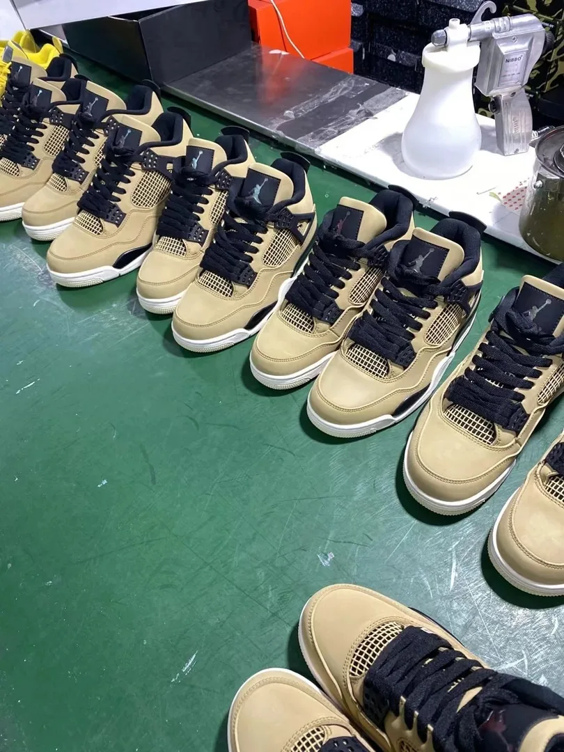 Air Jordan 4 Multicolor Sneakers — Photo 15