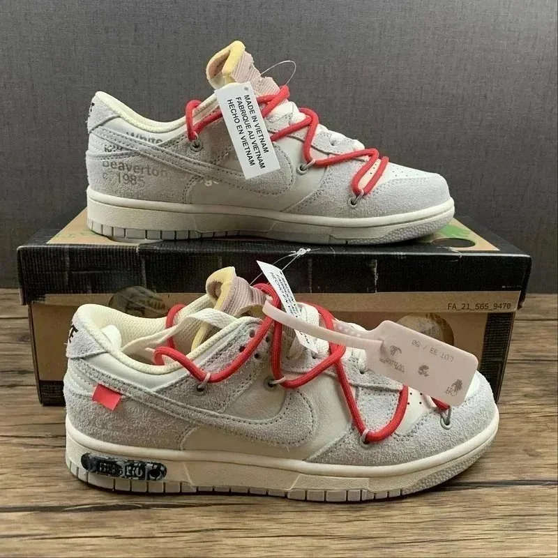 Nike Dunk Low Off-White Running Shoes — Photo 9
