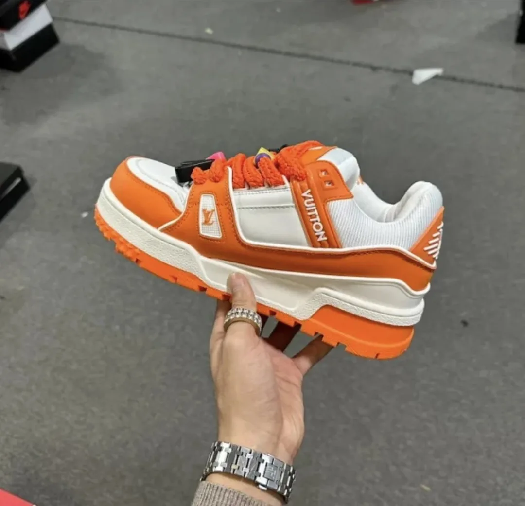 Louis Vuitton LV Trainer Vibrant Running Shoes — photo 12