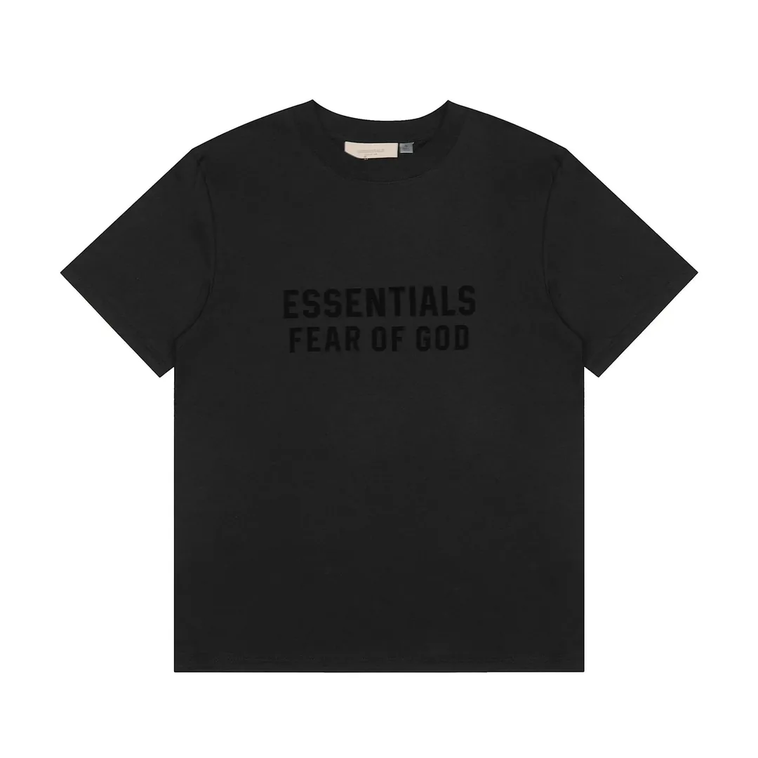 Essentials T-Shirt And Shorts Set — Photo 4