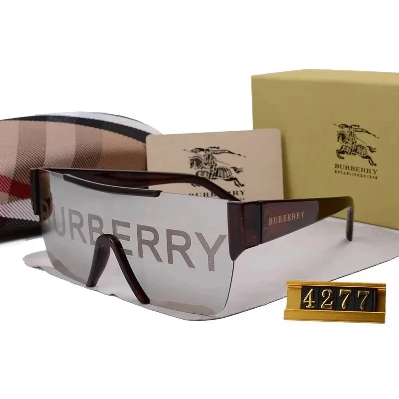 Reflective Print Sunglasses — Photo 9