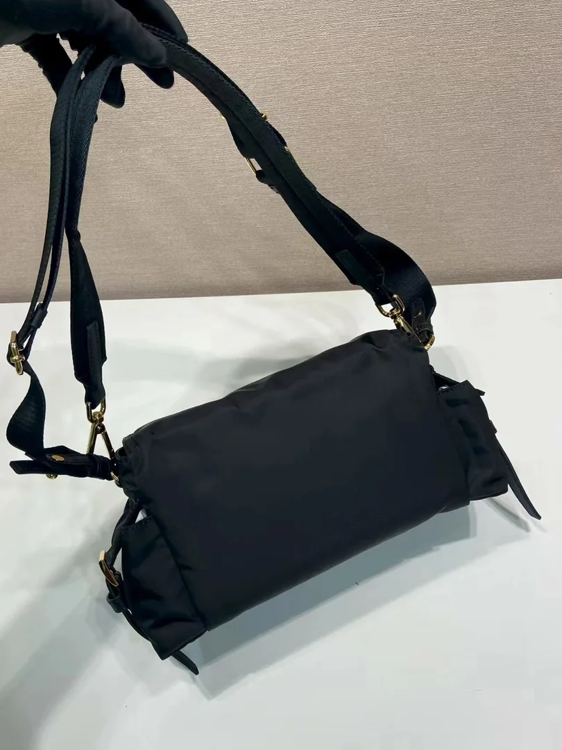 Prada Leather Handbag — photo 4