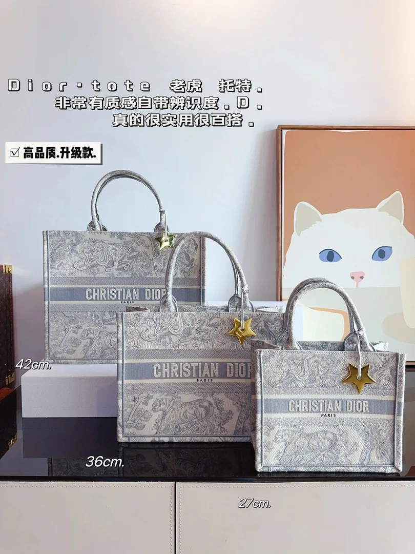 Dior Leather Tote Bag — photo 2