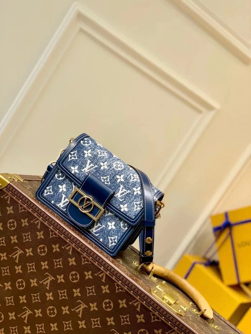 Louis Vuitton Dauphine Bag — Photo 11