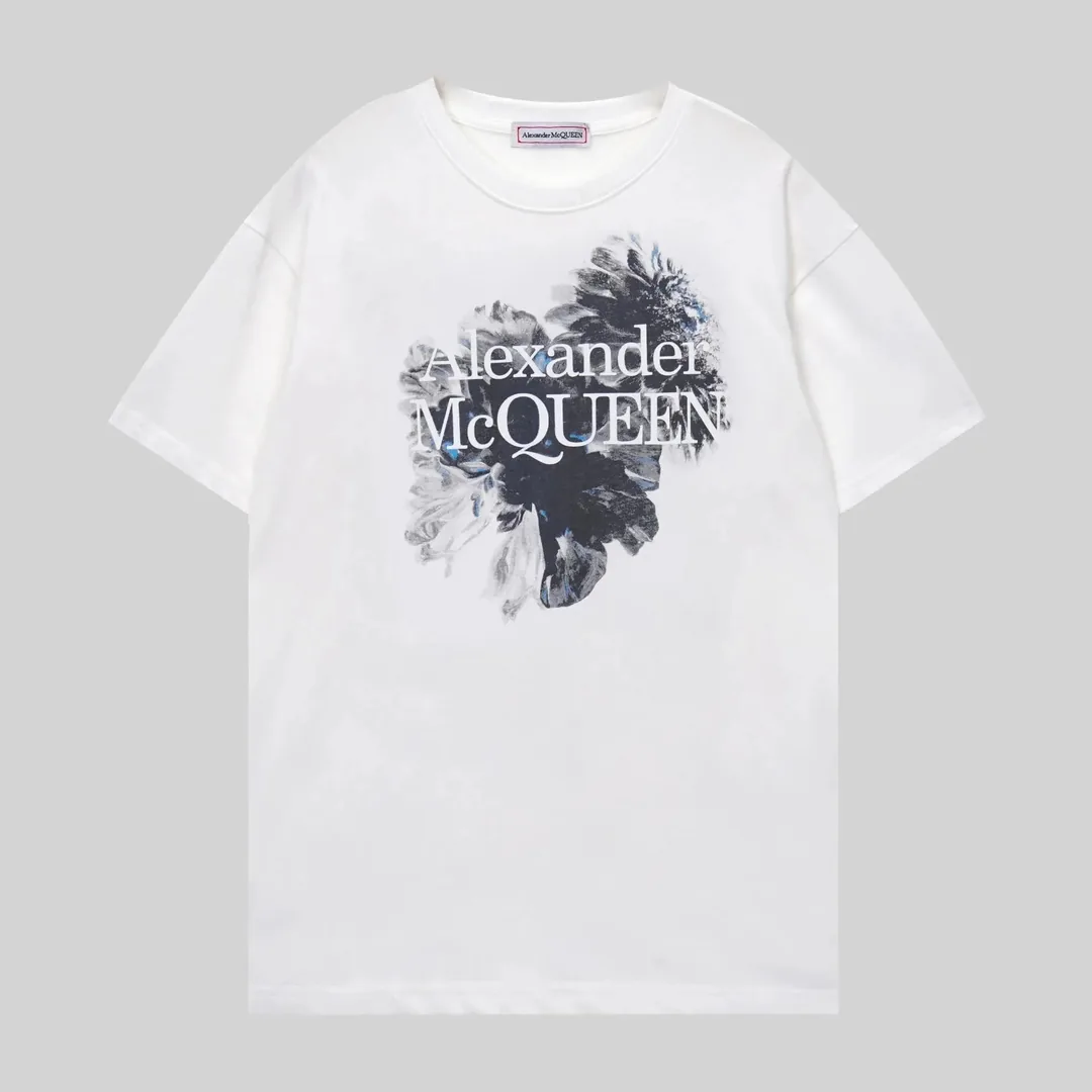 Letter Graffiti Print T-Shirt — QC