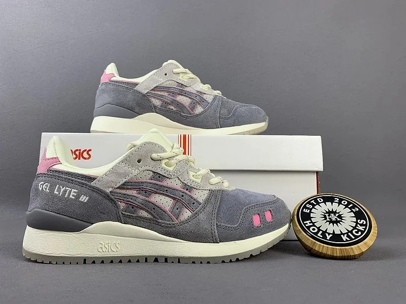 Asics Gel-Lyte III Grey Low-Top Sneakers — Photo 6