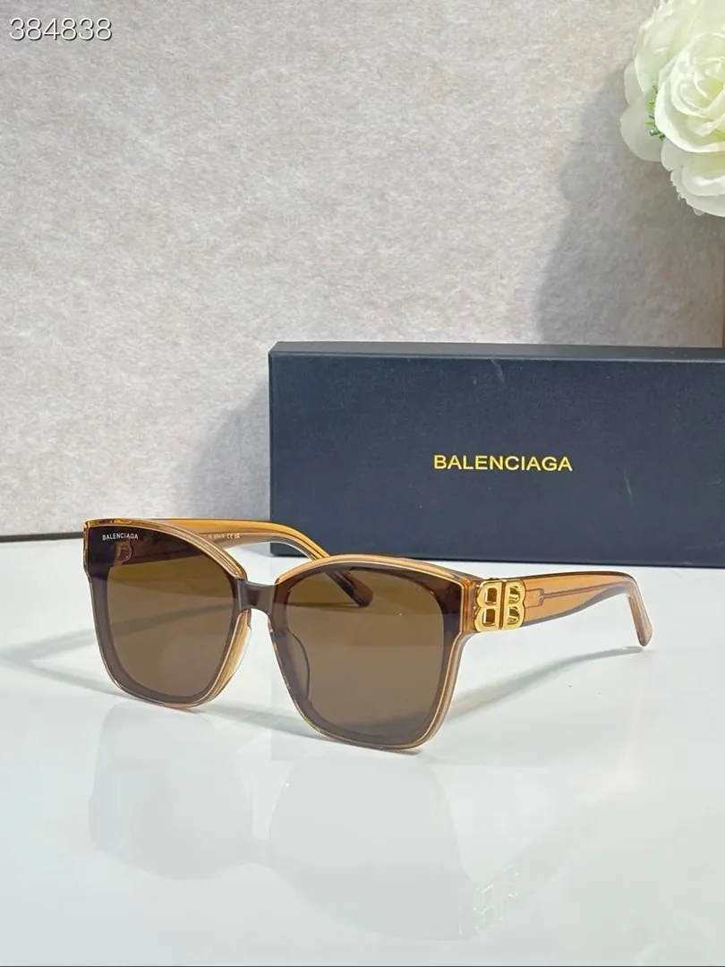 Balenciaga BB Logo Oversized Sunglasses — QC