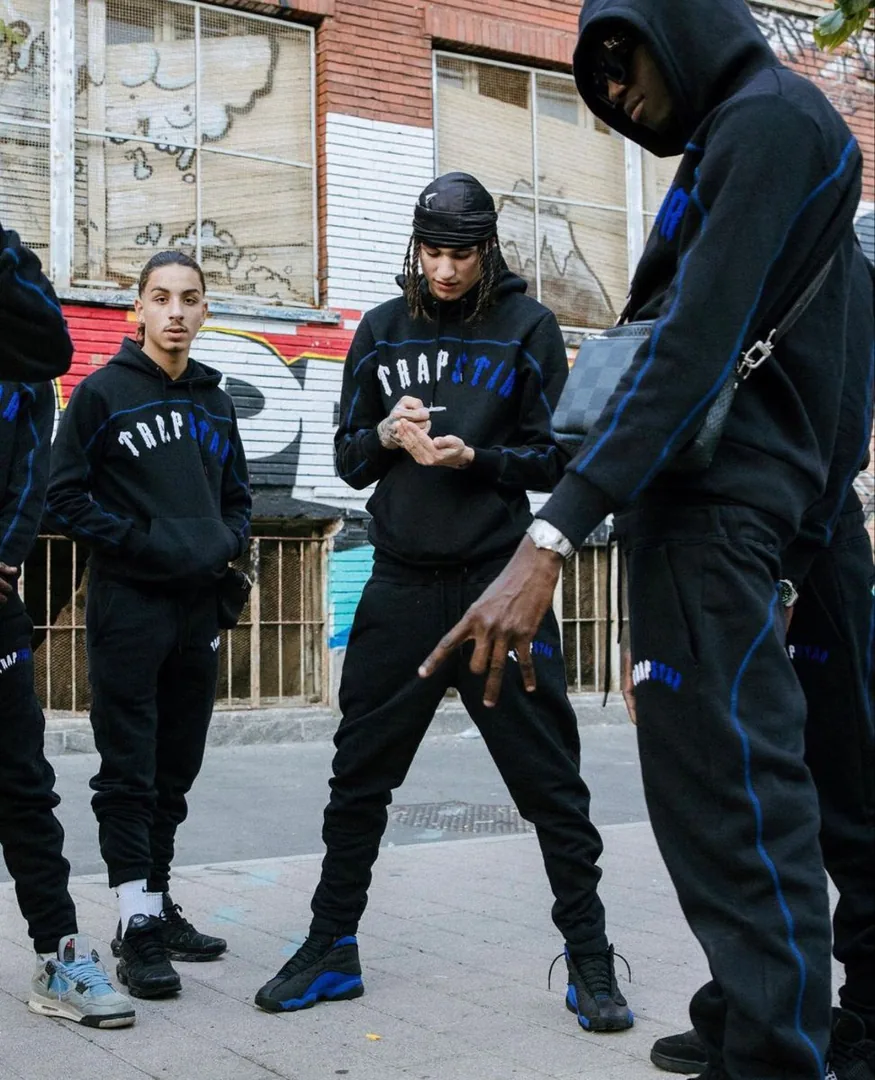 Tracksuit Set — Photo 8