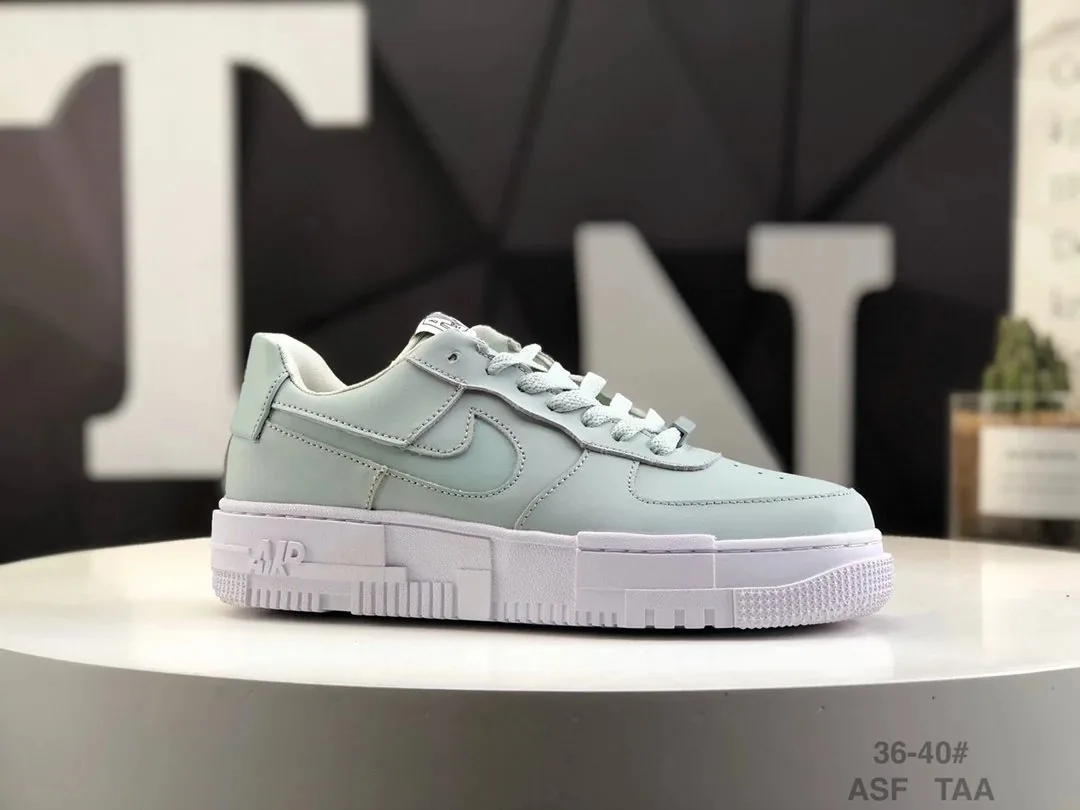 Nike Air Force 1 Pixel — Photo 14