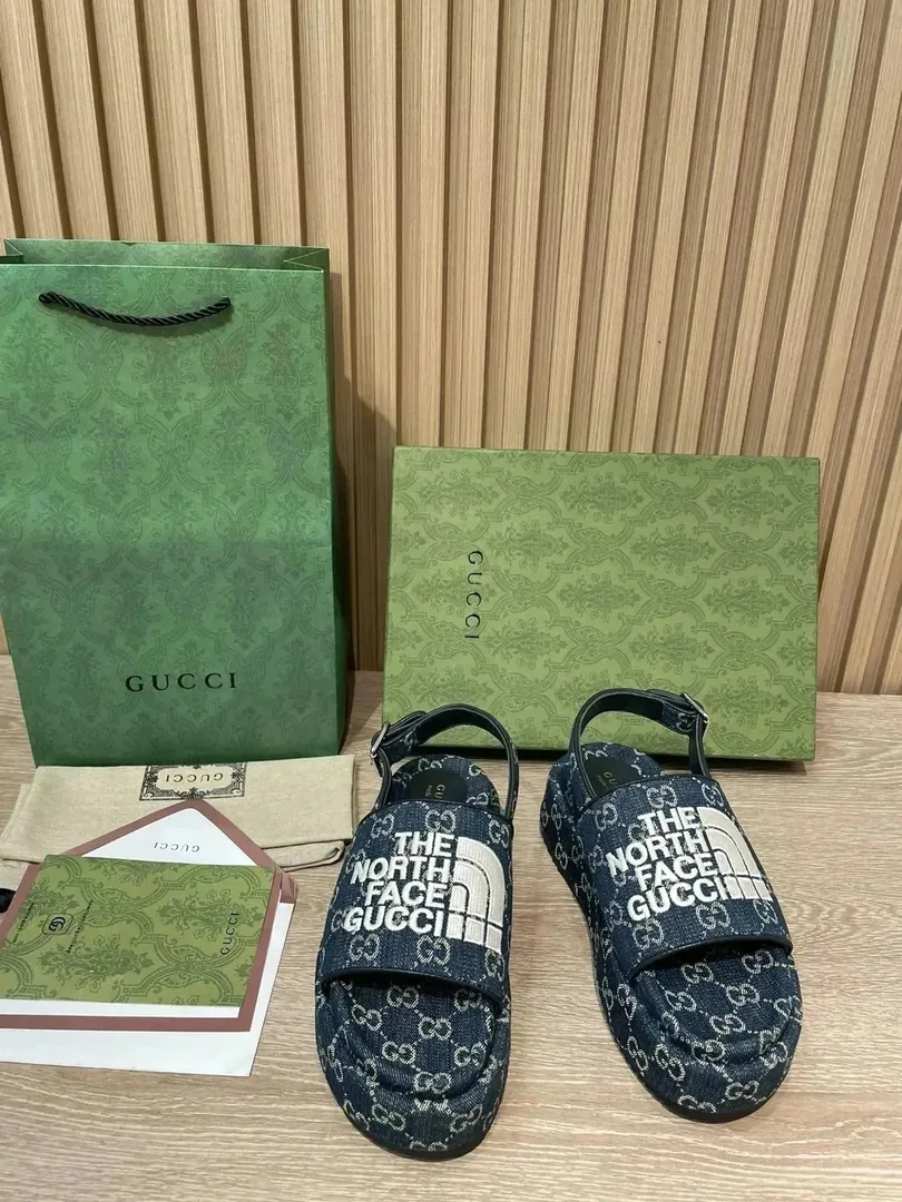 Gucci GG Jacquard Slide Sandal Collection — Photo 11