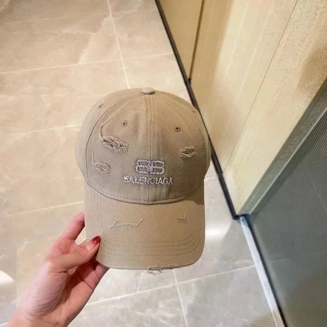 Balenciaga BB Logo Baseball Cap — QC