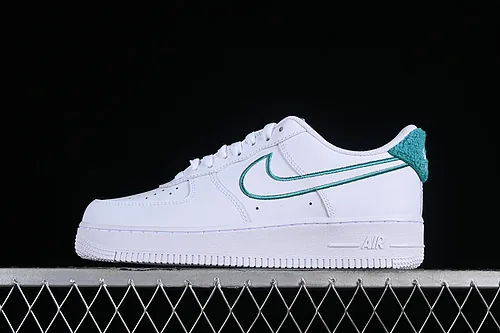 Nike Air Force 1 Low — QC