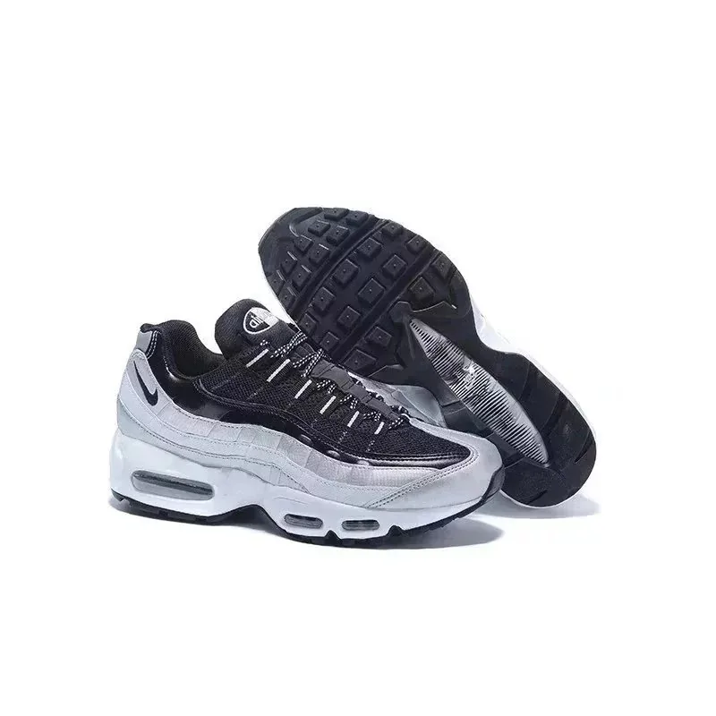 Nike Air Max 95 Black Sneakers — QC