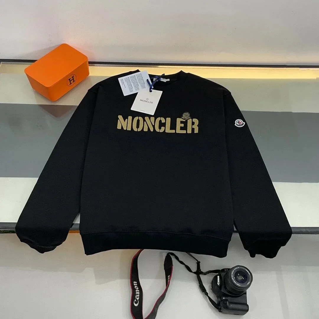 Moncler Sweatshirt — Photo 8