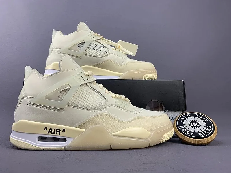Jordan 4 Brown Retro Trainers — photo 11