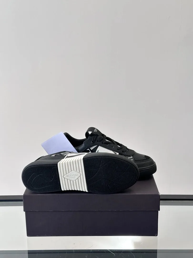Valentino VL7N Grey Leather Loafers — Photo 9