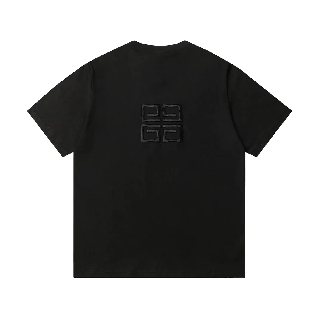 Loewe Anagram Embossed Logo T-Shirt — photo 8