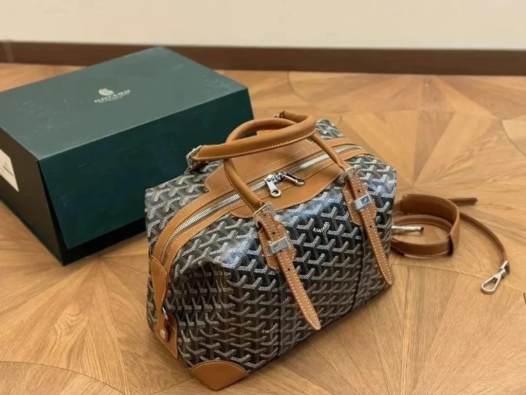 Tote Travel Backpack — Photo 13