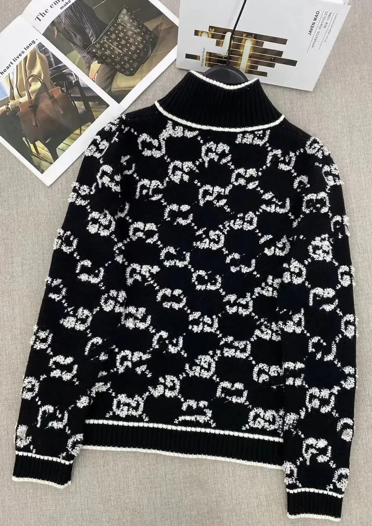 Gucci Down Jacket — photo 4