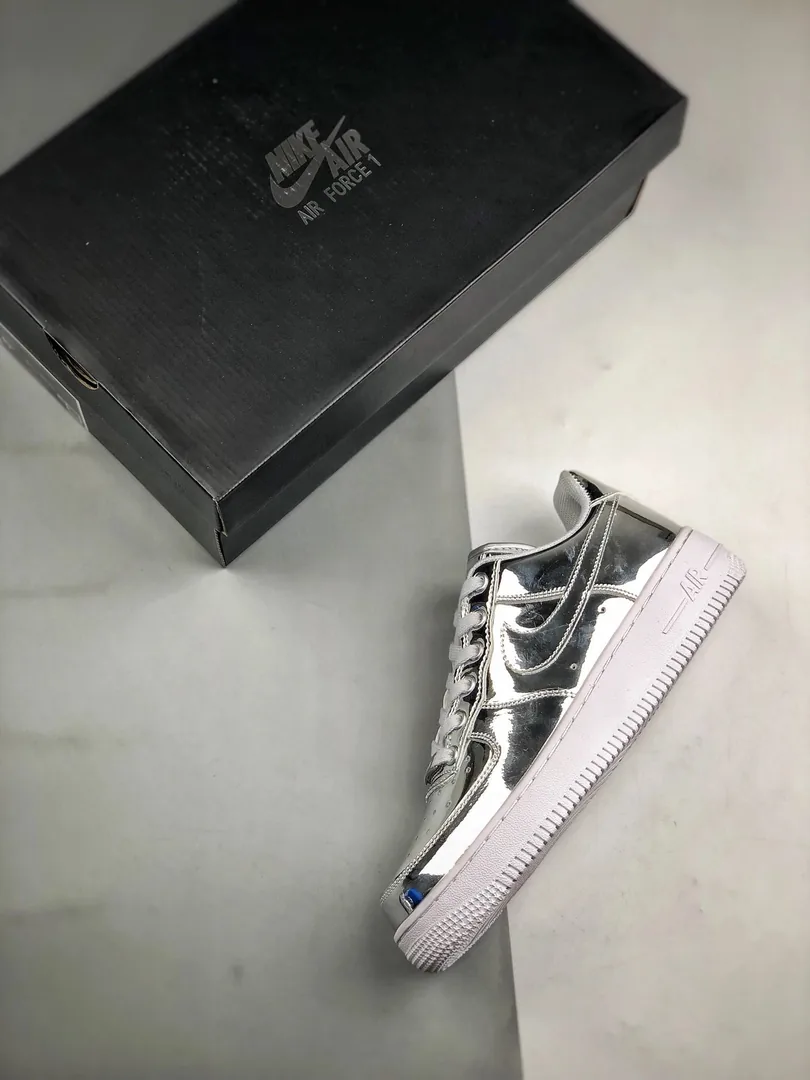 Nike Air Force 1 Lunar Mirror Gold — Photo 13