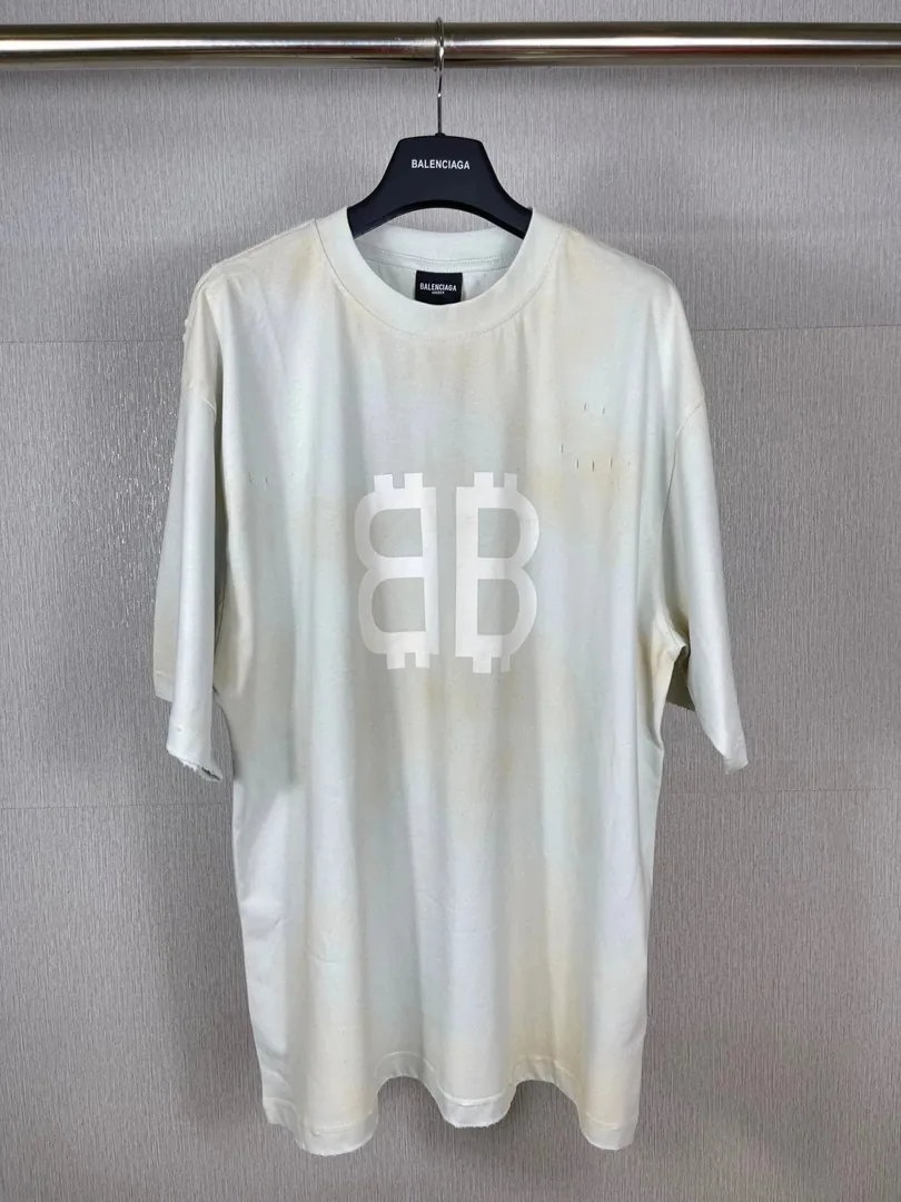 Balenciaga Photo Patch Oversized T-Shirt — Photo 7