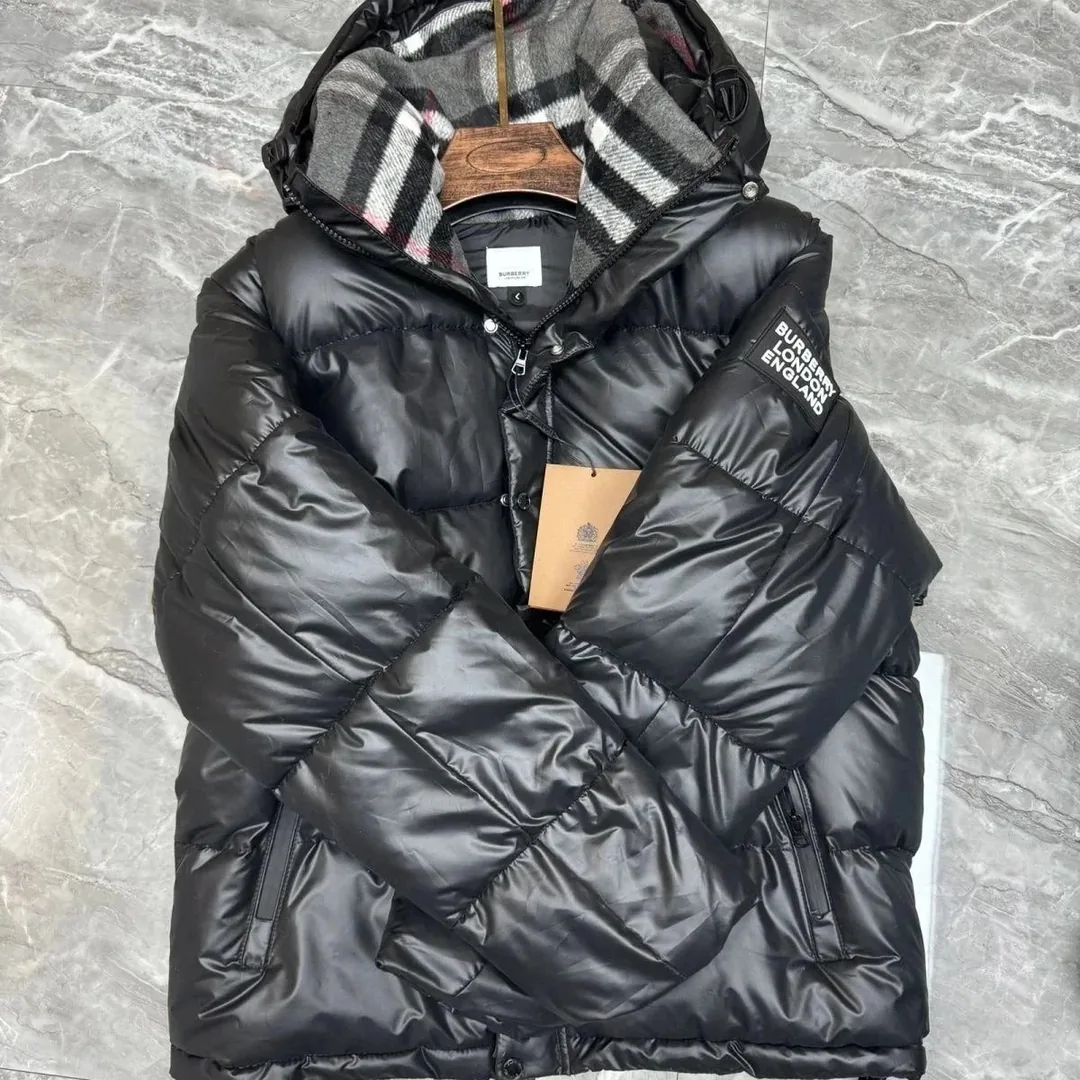 Streetwear Jacket — QC