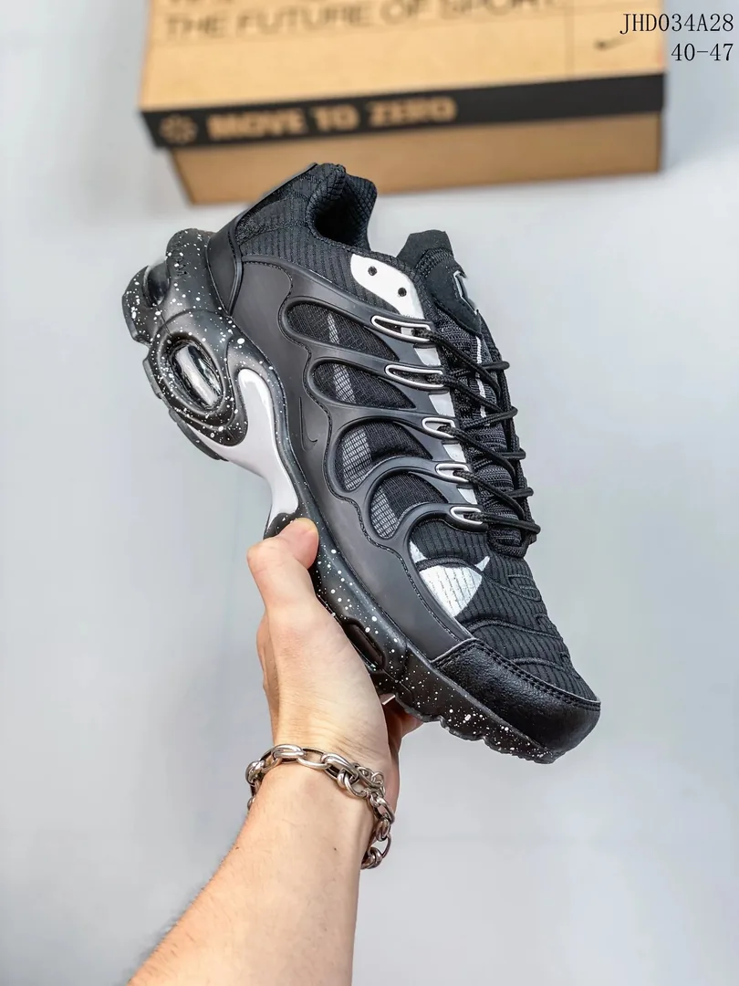 Nike Air Max Plus TN2 — photo 11