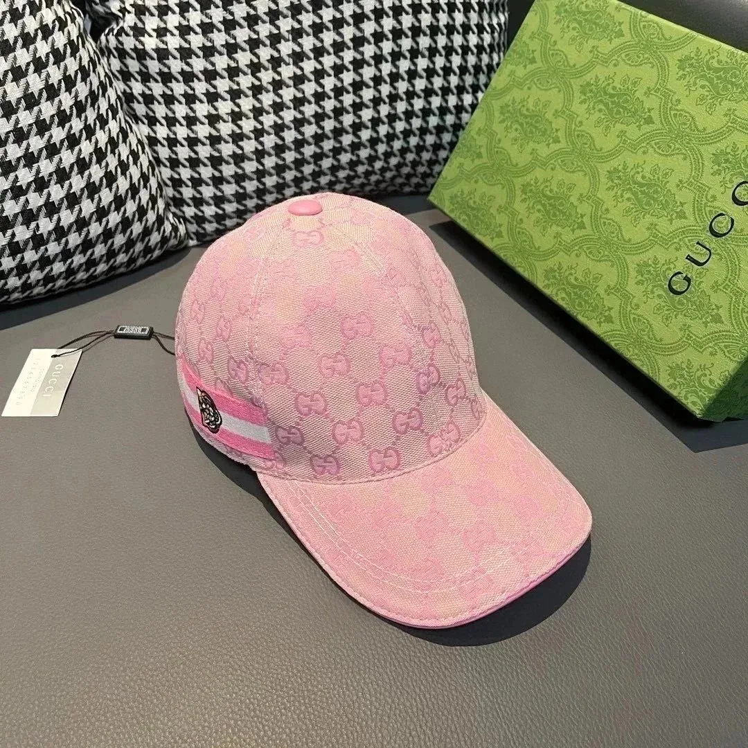 Gucci Accessory — Photo 11