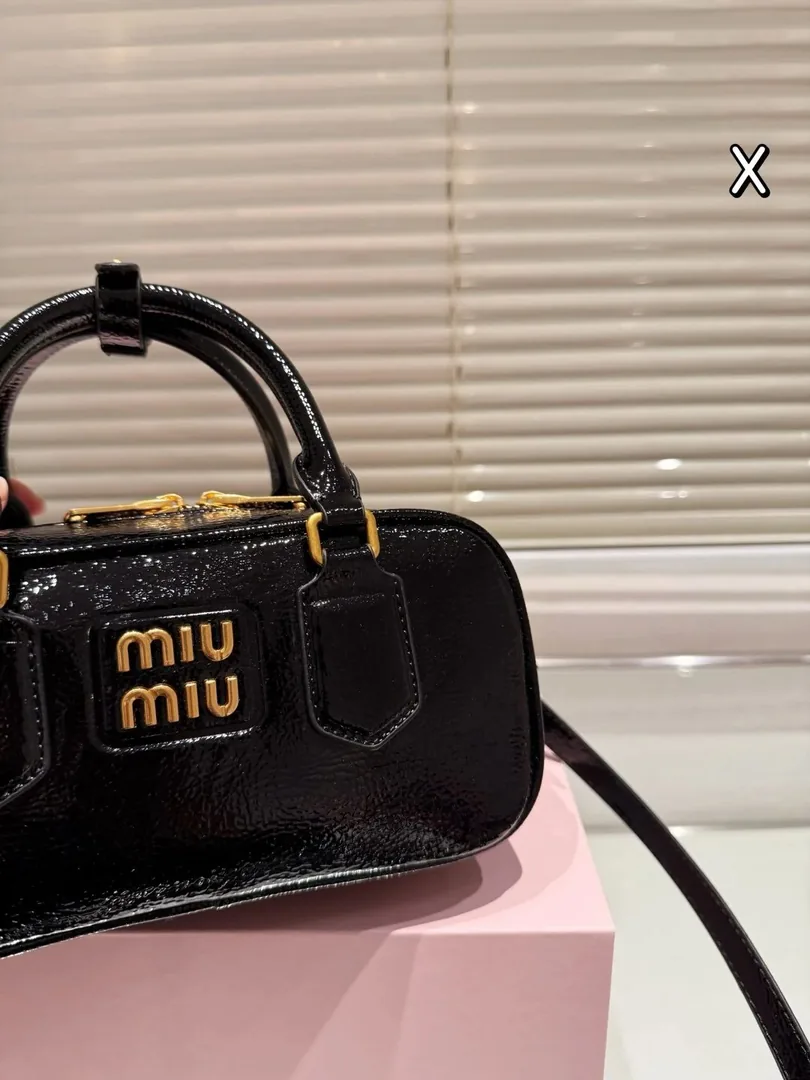 Miu Miu Limited Edition Camera Bag — photo 5