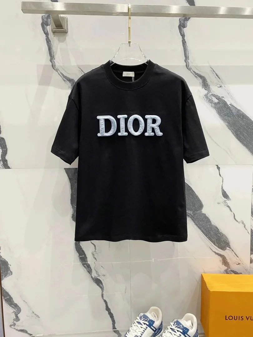 T-Shirt Collection — Photo 14